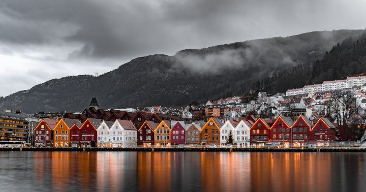 Norwegia postanowiła zakazać jednorazowego plastiku